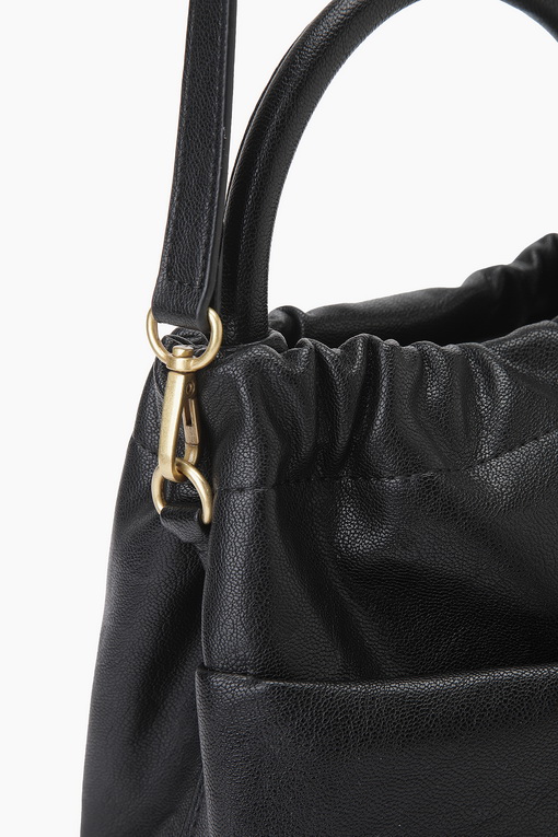 https://img.benettonmall.com/PARTS/KS/25S/SCBG06511BK_MB_D13.jpg