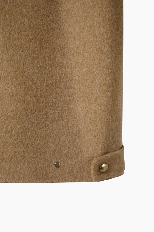 https://img.benettonmall.com/PARTS/KS/26F/SACT31661CA_MB_D5.jpg?cb=1789983961