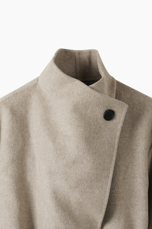 https://img.benettonmall.com/PARTS/KS/26F/SACT32661ME_MB_D2.jpg?cb=1789983961