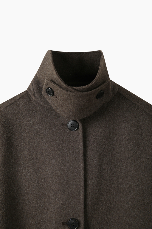 https://img.benettonmall.com/PARTS/KS/26F/SACT33661DW_MB_D2.jpg?cb=1789983961