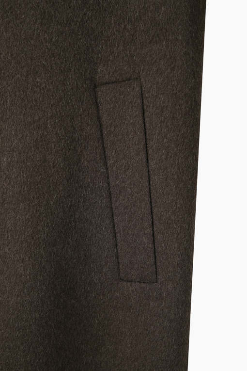 https://img.benettonmall.com/PARTS/KS/26F/SACT33661DW_MB_D3.jpg?cb=1789983961