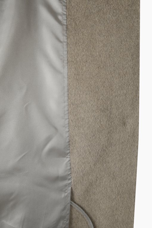 https://img.benettonmall.com/PARTS/KS/26F/SACT33661ED_MB_D5.jpg?cb=1789983961