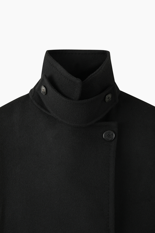 https://img.benettonmall.com/PARTS/KS/26F/SACT35661BK_MB_D2.jpg?cb=1789983961