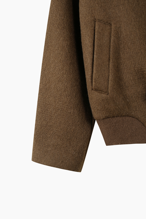https://img.benettonmall.com/PARTS/KS/26F/SACT38661BR_MB_D3.jpg?cb=1793028892