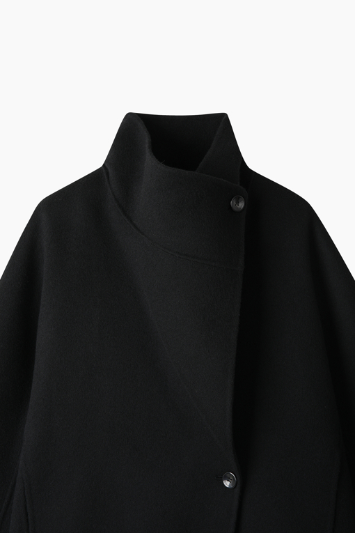 https://img.benettonmall.com/PARTS/KS/26F/SACT40661BK_MB_D2.jpg?cb=1793028892