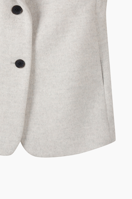 https://img.benettonmall.com/PARTS/KS/26F/SACTE4661BE_MB_D4.jpg?cb=1793028892
