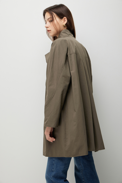 https://img.benettonmall.com/PARTS/KS/26F/SACTE5641KB_MB_D5.jpg?cb=1787100377