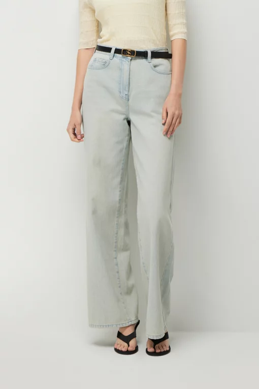 https://img.benettonmall.com/PARTS/KS/26F/SADP01641LB_MB.jpg?cb=1785497529