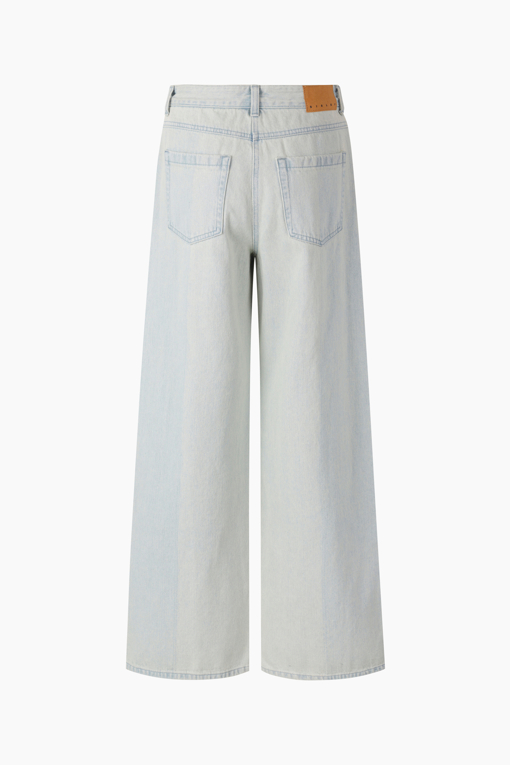 https://img.benettonmall.com/PARTS/KS/26F/SADP01641LB_MB_D11.jpg?cb=1789410927