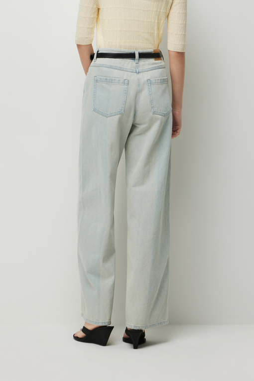 https://img.benettonmall.com/PARTS/KS/26F/SADP01641LB_MB_D2.jpg?cb=1789410927