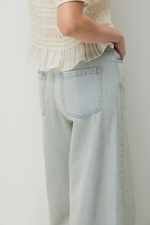https://img.benettonmall.com/PARTS/KS/26F/SADP01641LB_MB_D4.jpg?cb=1789410927