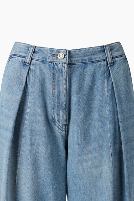 https://img.benettonmall.com/PARTS/KS/26F/SADP02641BL_MB_D12.jpg?cb=1789983961