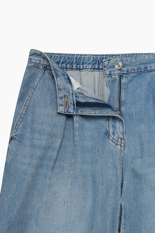 https://img.benettonmall.com/PARTS/KS/26F/SADP02641BL_MB_D15.jpg?cb=1789983961