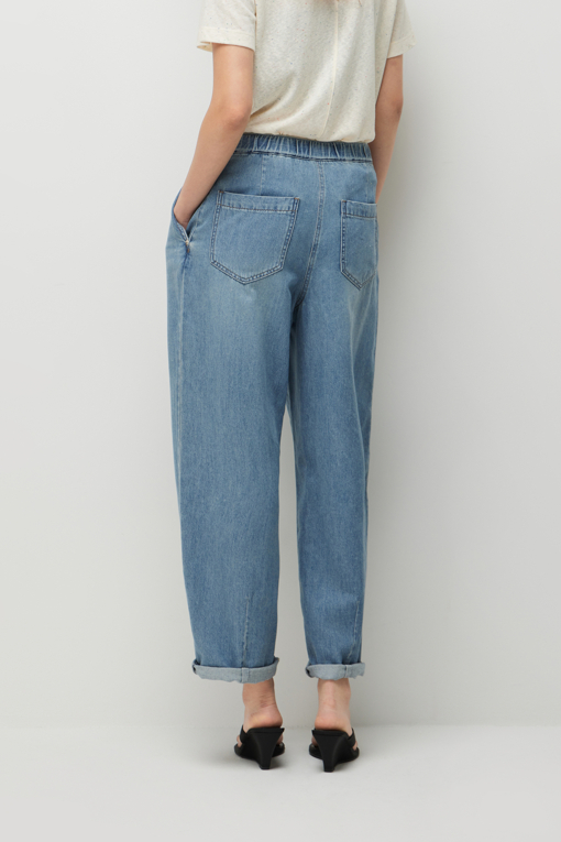 https://img.benettonmall.com/PARTS/KS/26F/SADP02641BL_MB_D2.jpg?cb=1789983961