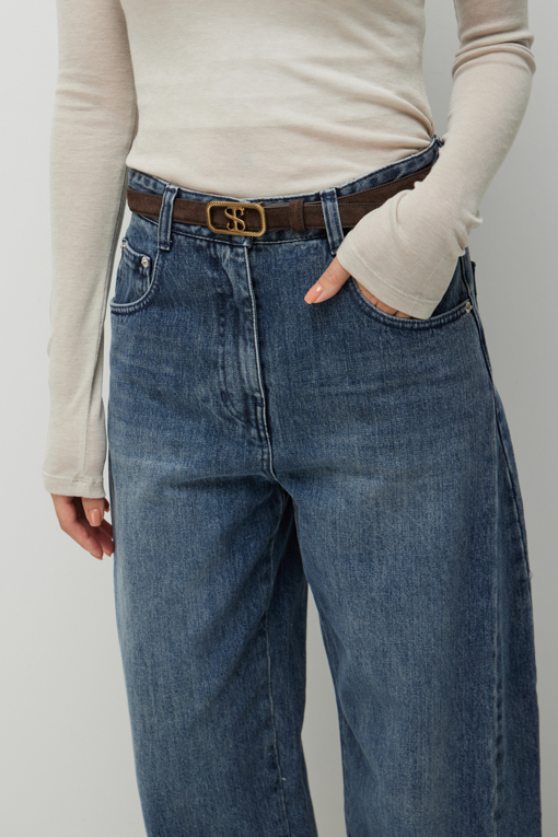 https://img.benettonmall.com/PARTS/KS/26F/SADP06641BL_MB_D3.jpg?cb=1789410927