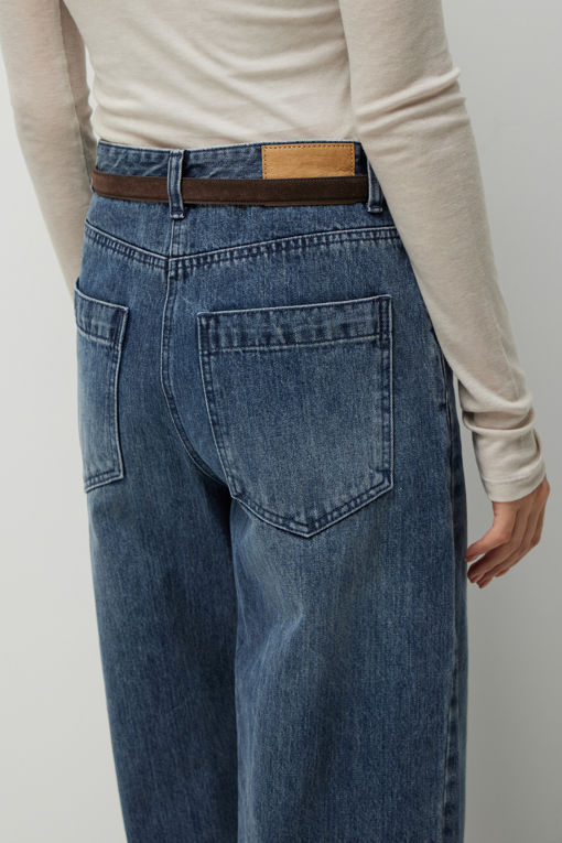 https://img.benettonmall.com/PARTS/KS/26F/SADP06641BL_MB_D4.jpg?cb=1789410927