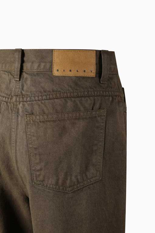 https://img.benettonmall.com/PARTS/KS/26F/SADP31661BR_MB_D4.jpg?cb=1793028892