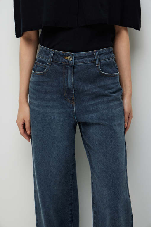 https://img.benettonmall.com/PARTS/KS/26F/SADP32661BL_MB_M3.jpg?cb=1789410927