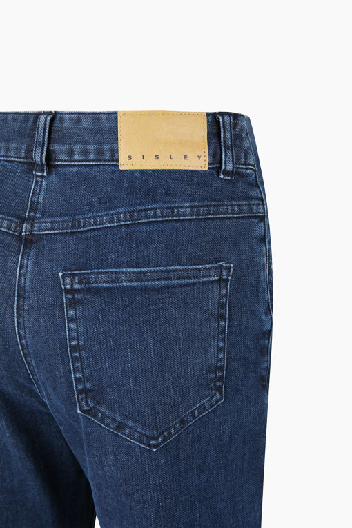 https://img.benettonmall.com/PARTS/KS/26F/SADP33661BL_MB_D4.jpg?cb=1789983961