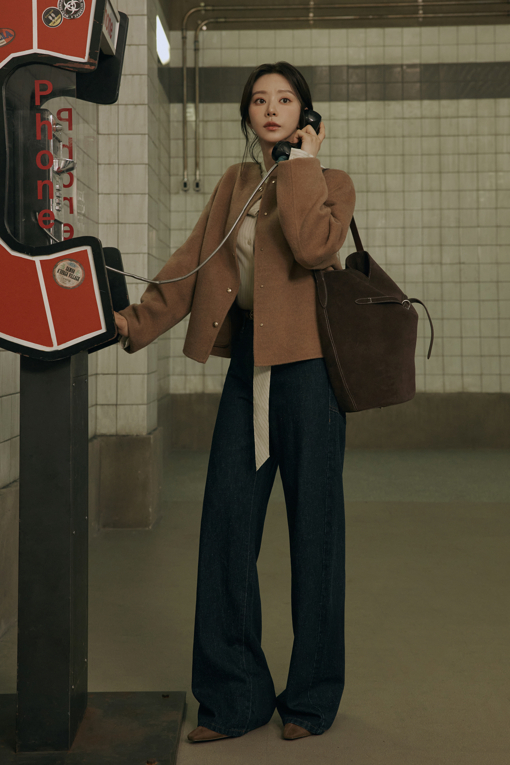https://img.benettonmall.com/PARTS/KS/26F/SADP34661BL_MB_L0.jpg?cb=1793028892