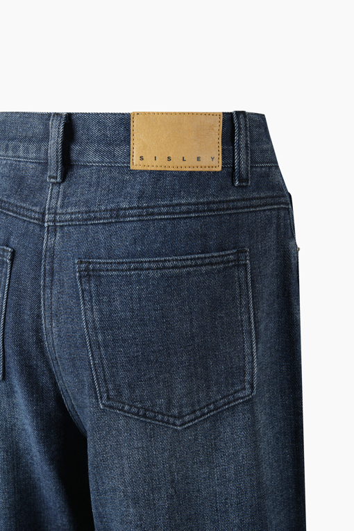 https://img.benettonmall.com/PARTS/KS/26F/SADP36661BL_MB_D4.jpg?cb=1793028892