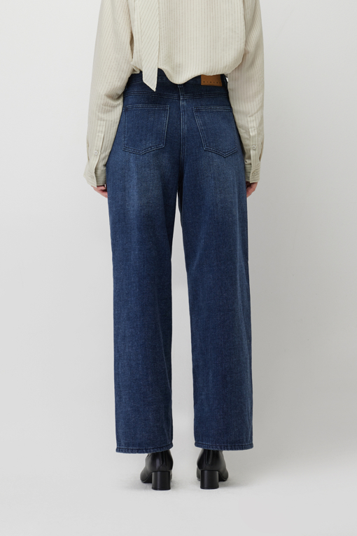 https://img.benettonmall.com/PARTS/KS/26F/SADP36661BL_MB_M2.jpg?cb=1793028892