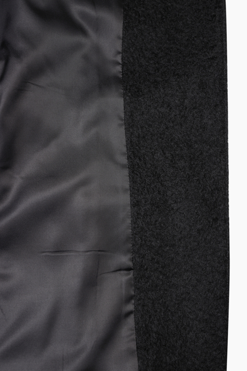 https://img.benettonmall.com/PARTS/KS/26F/SAJKE1661BK_MB_D5.jpg?cb=1787829942