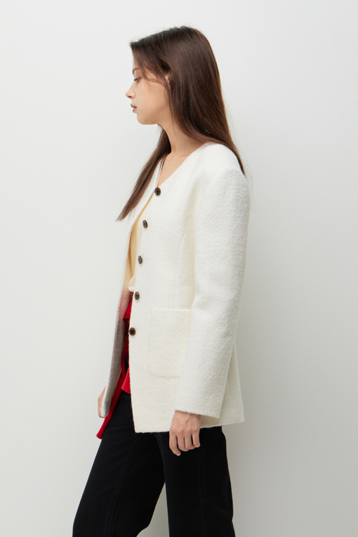 https://img.benettonmall.com/PARTS/KS/26F/SAJKE1661IV_MB_D2.jpg?cb=1787100377