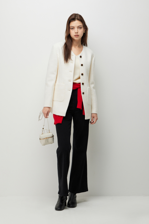https://img.benettonmall.com/PARTS/KS/26F/SAJKE1661IV_MB_D6.jpg?cb=1787829942