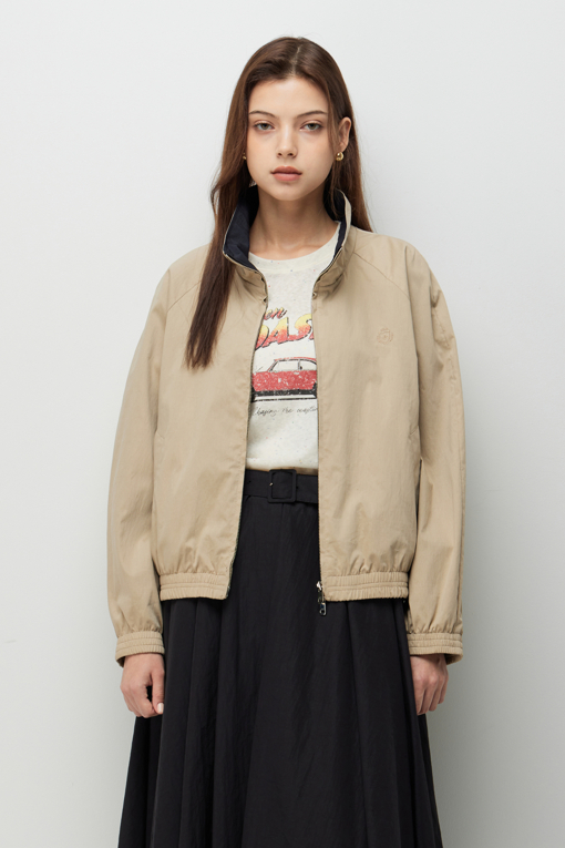 https://img.benettonmall.com/PARTS/KS/26F/SAJP01641BE_MB_D1.jpg?cb=1787829942