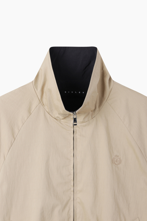 https://img.benettonmall.com/PARTS/KS/26F/SAJP01641BE_MB_D12.jpg?cb=1787100377