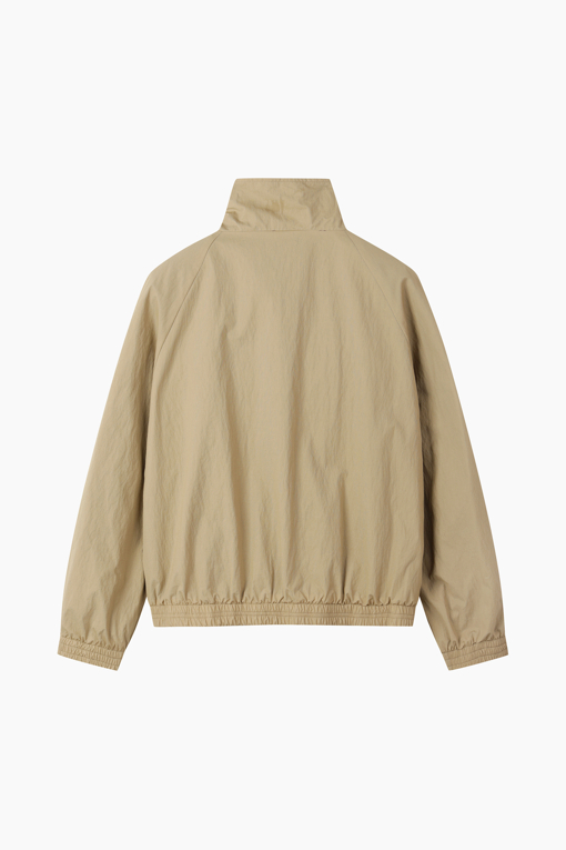 https://img.benettonmall.com/PARTS/KS/26F/SAJP01641BG_MB_D11.jpg?cb=1790808094