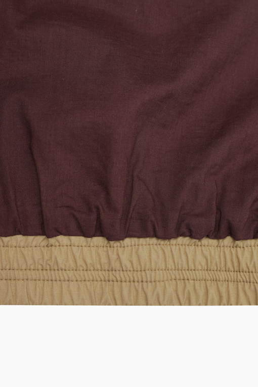 https://img.benettonmall.com/PARTS/KS/26F/SAJP01641BG_MB_D16.jpg?cb=1789410927