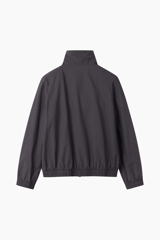 https://img.benettonmall.com/PARTS/KS/26F/SAJP01641DG_MB_D11.jpg?cb=1789410927