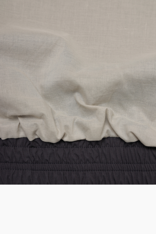https://img.benettonmall.com/PARTS/KS/26F/SAJP01641DG_MB_D16.jpg?cb=1789410927