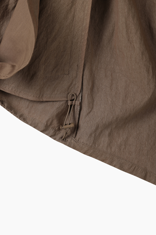 https://img.benettonmall.com/PARTS/KS/26F/SAJP02641BR_MB_D15.jpg?cb=1789410927