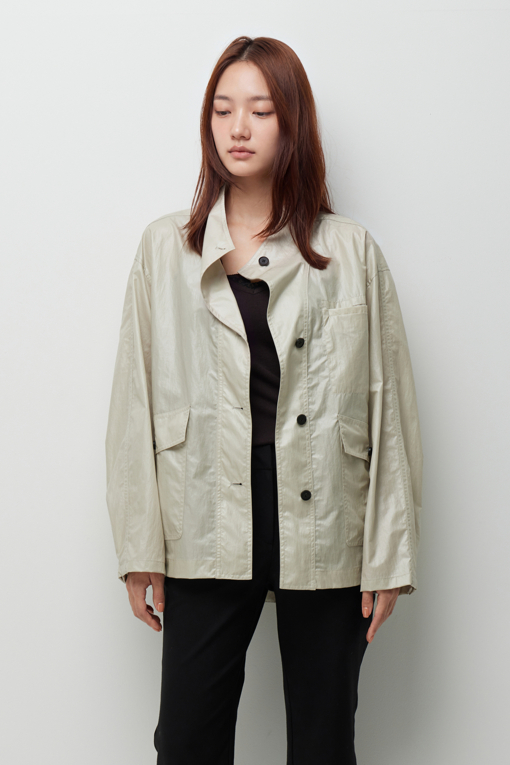 https://img.benettonmall.com/PARTS/KS/26F/SAJP03641IV_MB_D1.jpg?cb=1787829942