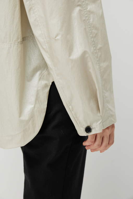 https://img.benettonmall.com/PARTS/KS/26F/SAJP03641IV_MB_D5.jpg?cb=1787829942