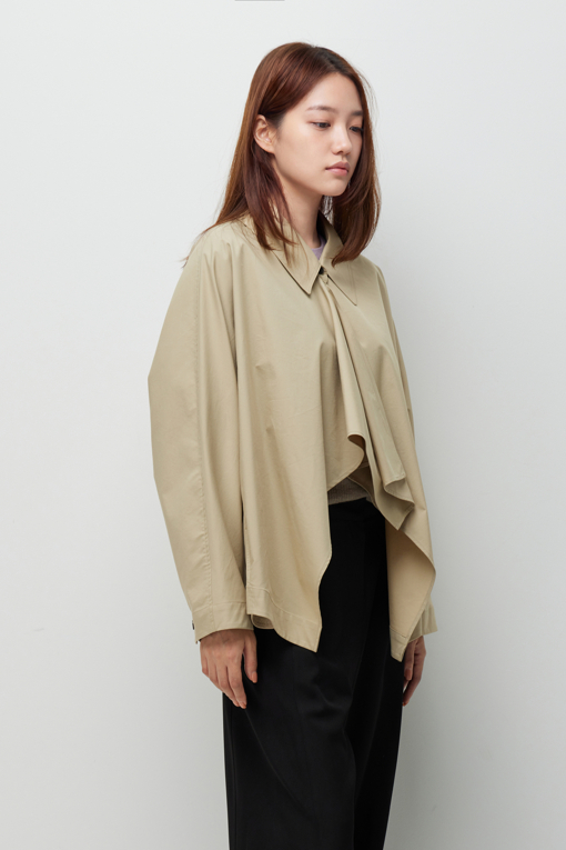 https://img.benettonmall.com/PARTS/KS/26F/SAJP04641BG_MB_M1.jpg?cb=1789410927