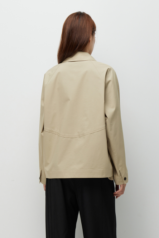 https://img.benettonmall.com/PARTS/KS/26F/SAJP04641BG_MB_M2.jpg?cb=1789410927