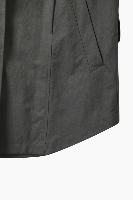 https://img.benettonmall.com/PARTS/KS/26F/SAJP34661GR_MB_D4.jpg?cb=1789983961