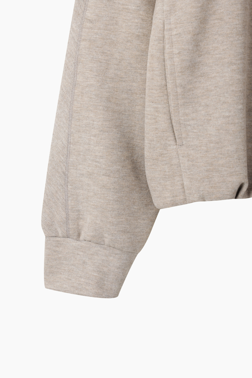 https://img.benettonmall.com/PARTS/KS/26F/SAJP35661ME_MB_D4.jpg?cb=1789983961