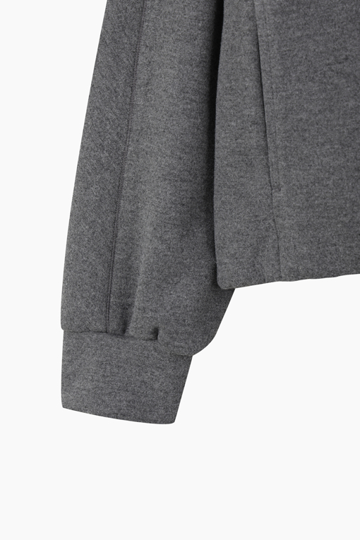 https://img.benettonmall.com/PARTS/KS/26F/SAJP35661MG_MB_D4.jpg?cb=1789983961