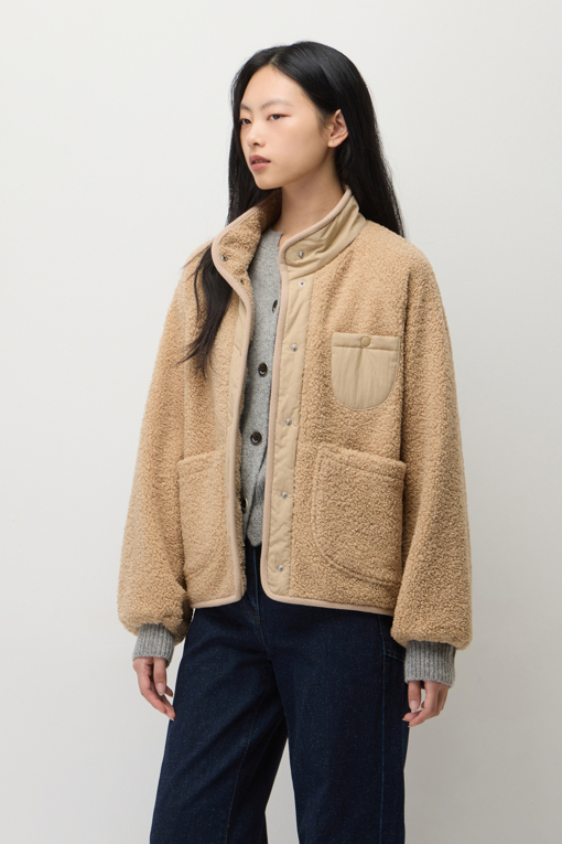 https://img.benettonmall.com/PARTS/KS/26F/SAJP37661BG_MB_M1.jpg?cb=1793028892