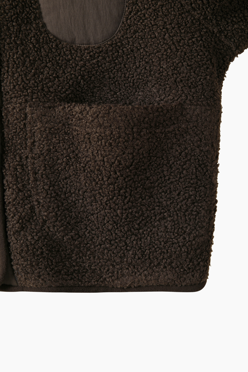 https://img.benettonmall.com/PARTS/KS/26F/SAJP37661BR_MB_D4.jpg?cb=1793028892