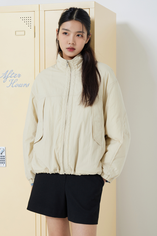 https://img.benettonmall.com/PARTS/KS/26F/SAJPE1661BE_MB_M8.jpg?cb=1792404559