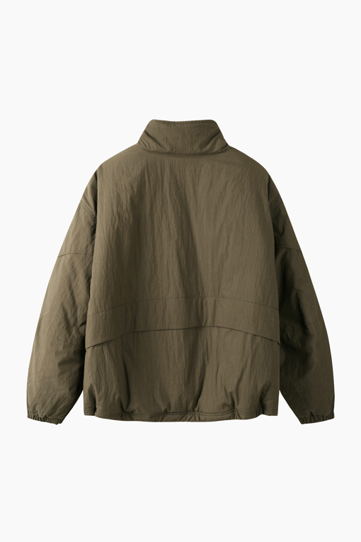 https://img.benettonmall.com/PARTS/KS/26F/SAJPE1661KB_MB_D1.jpg?cb=1792404559