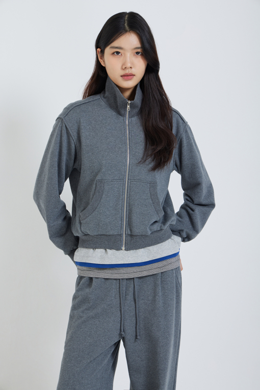 https://img.benettonmall.com/PARTS/KS/26F/SAJPE2661DG_MB_M5.jpg?cb=1792404559