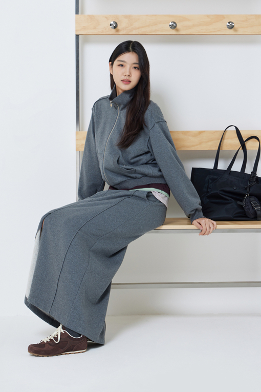https://img.benettonmall.com/PARTS/KS/26F/SAJPE2661DG_MB_M7.jpg?cb=1792404559