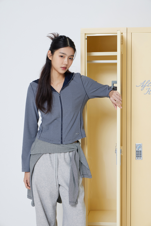 https://img.benettonmall.com/PARTS/KS/26F/SAJPE5661GR_MB_M6.jpg?cb=1792404559